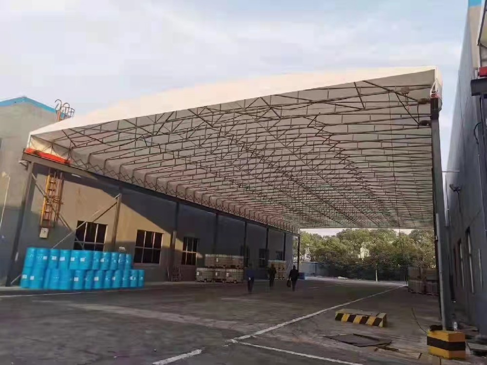 下雨時伸縮遮雨蓬噪音如何消除？